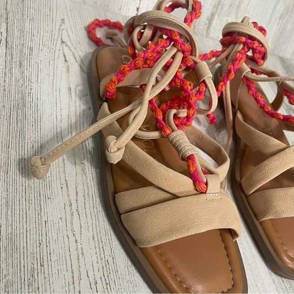 Chelsea & Violet Dahlia Leather Ankle Wrap Lace Up Strappy Sandals Size 5M $89 - Picture 3 of 8